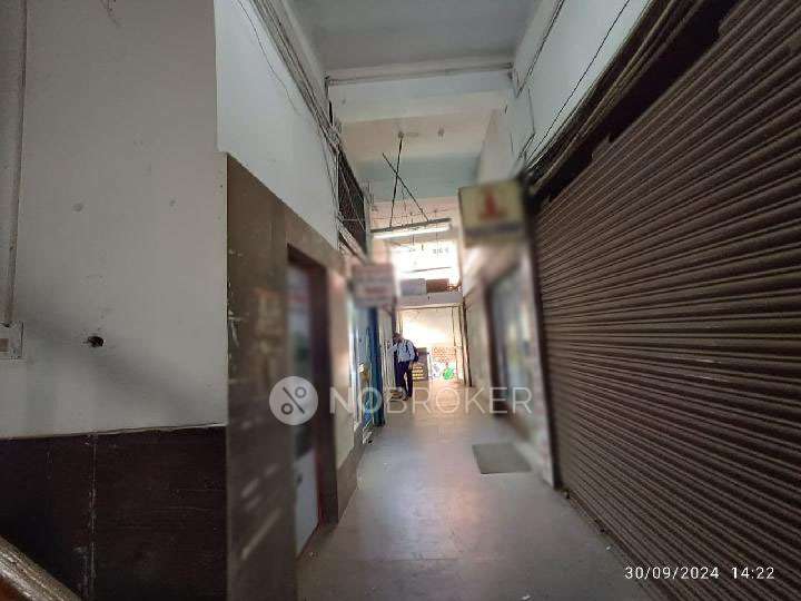 Office Space in Thousand Lights, Chennai for sale 