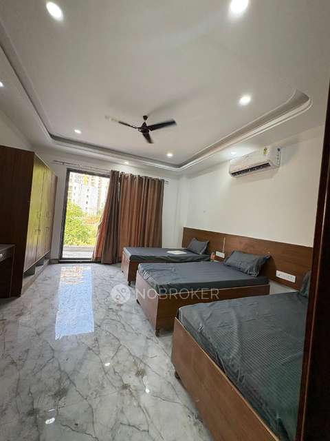Co-Working  space in Ansal Golf Links 1, Greater Noida for Rent 