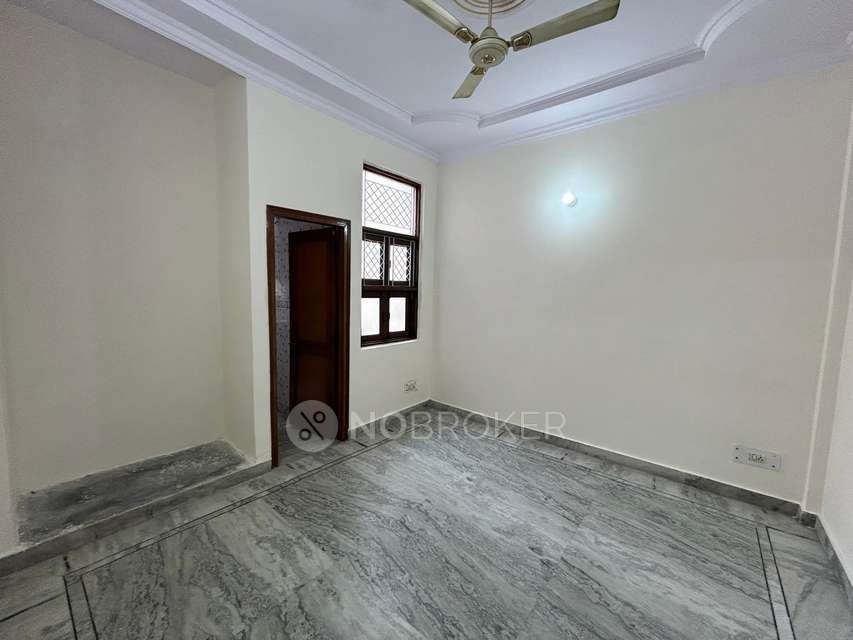 2 BHK Flat For Sale In Shiv Nagar
