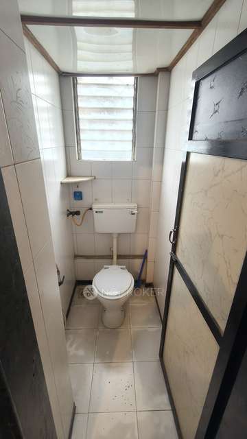 1 BHK Flat In Sheetal Sameer Chs For Sale  In Kandivali West