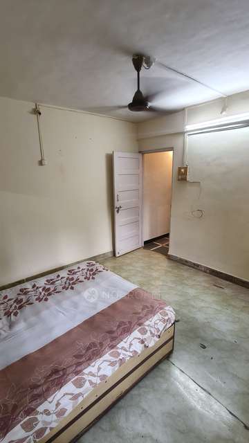 1 BHK Flat In Sheetal Sameer Chs For Sale  In Kandivali West