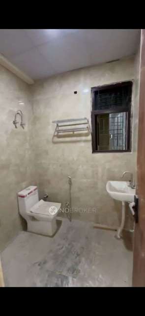 3 BHK Flat In Apartment For Sale  In Pandav Nagar