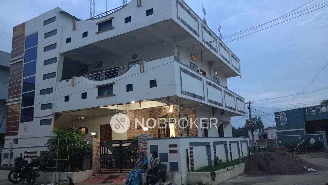 1 BHK House for Rent  In Gandi Maisamma