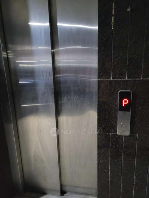 Godown/Warehouse in Jasola Vihar, Delhi for sale 