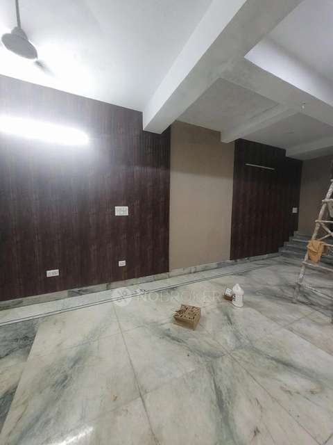 Godown/Warehouse in Jasola Vihar, Delhi for sale 