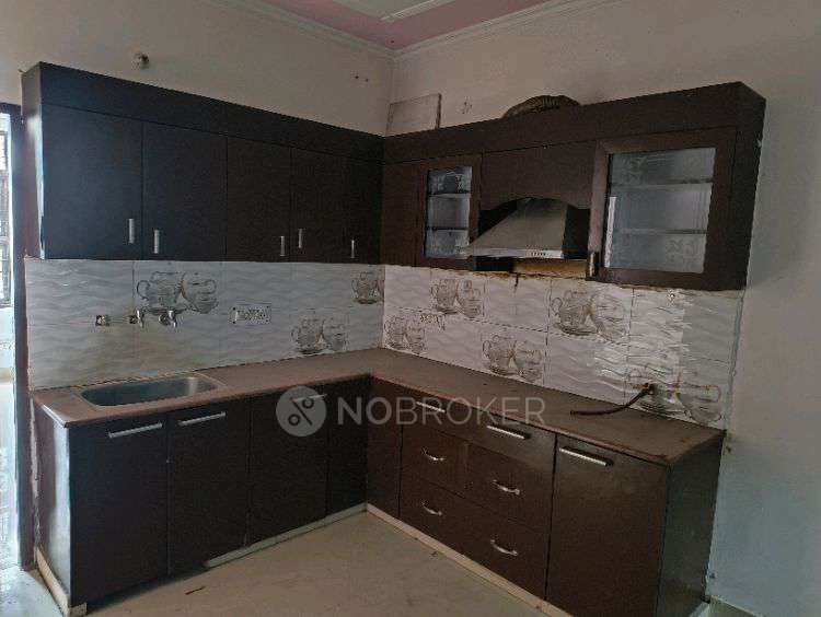 2 BHK Flat In Standlone Building for Rent  In Palam Vihar