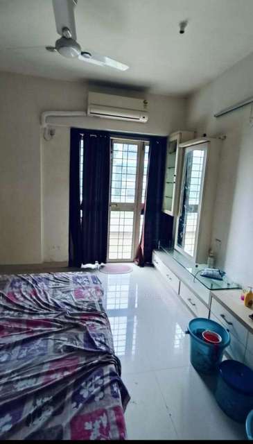 Single Room for Female In 3 BHK In Balaji Generosia In Baner