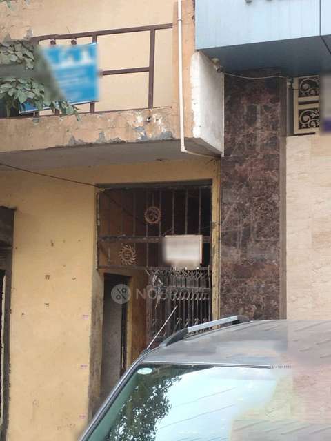 Industrial Building in  Sector 10, Noida for Rent 