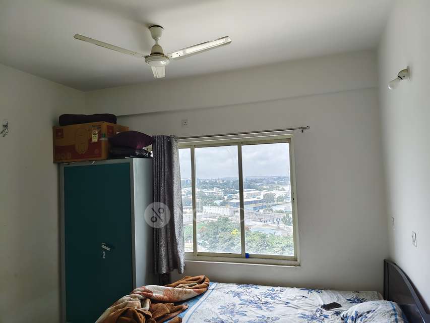 2 BHK Flat In Summit Emarald Squre For Sale  In Bommasandra 