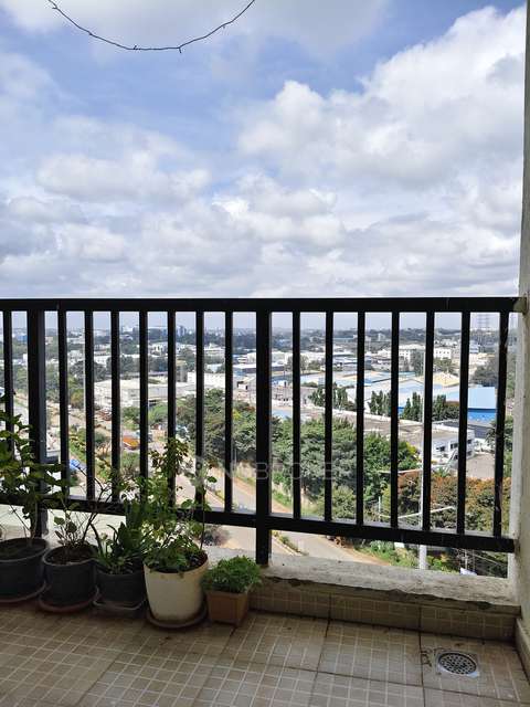 2 BHK Flat In Summit Emarald Squre For Sale  In Bommasandra 