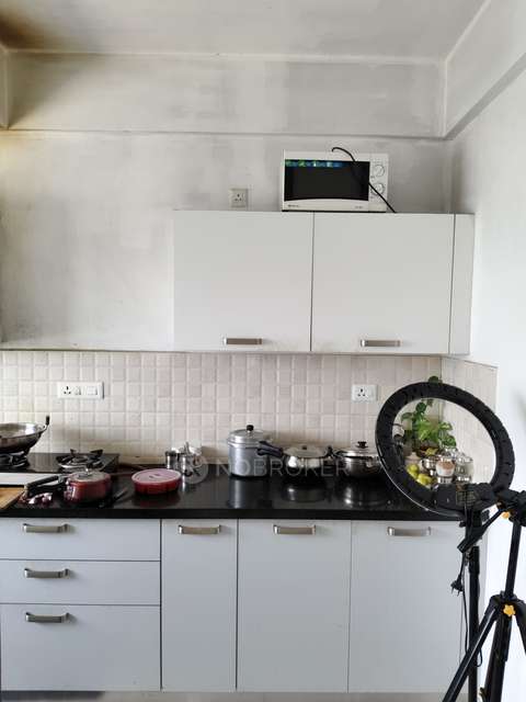 2 BHK Flat In Summit Emarald Squre For Sale  In Bommasandra 