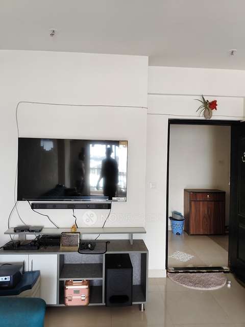 2 BHK Flat In Summit Emarald Squre For Sale  In Bommasandra 