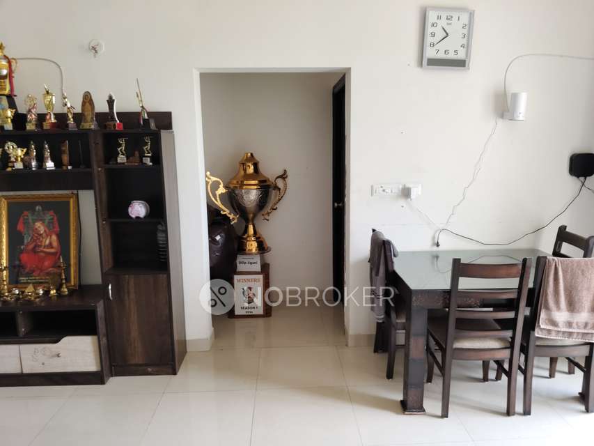 2 BHK Flat In Summit Emarald Squre For Sale  In Bommasandra 