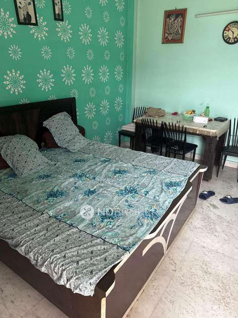 3 BHK Flat In Standalone Building  For Sale  In  Rohini