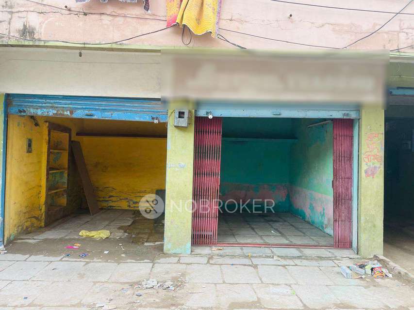 Shop in Mangalhat, Hyderabad for Rent 