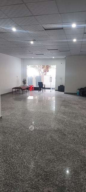 Showroom in Shastri Nagar, Ghaziabad for Rent 