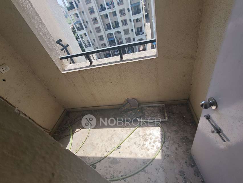 1 BHK Flat In Windsor Maple Woodz For Sale  In Wagholi