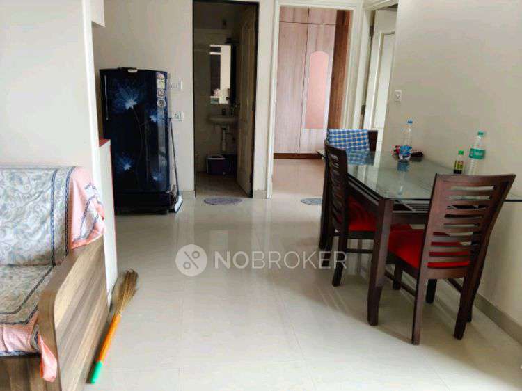 2 BHK Flat In Sarova F1 Wing for Rent  In Kandivali East