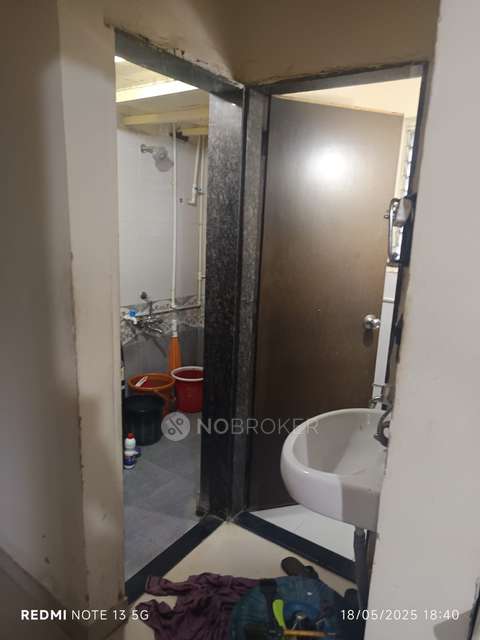 1 BHK Flat In Sai Corner Housing Society For Sale  In Mahanand Society