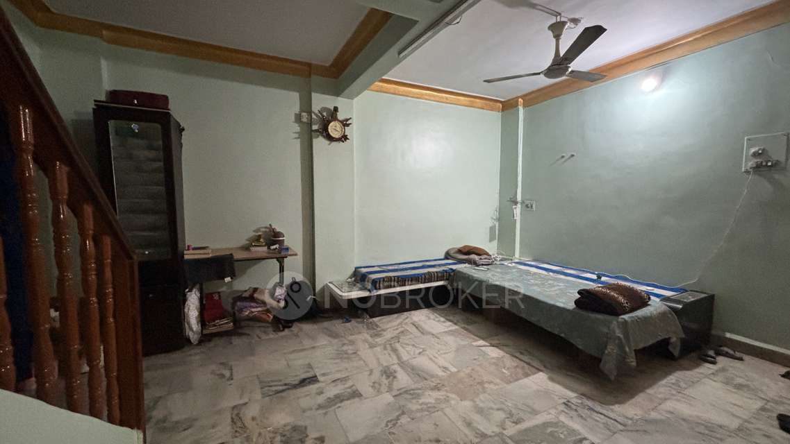 Single Room for Female In 2 BHK In Mayur Apartment In Pimpri Colony,