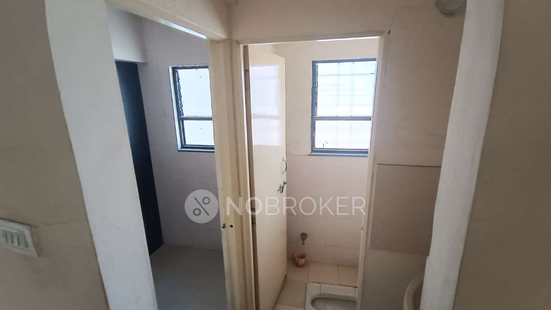 2 BHK Flat In Shree Swami Landmark Apartments, Narhe For Sale  In Narhe