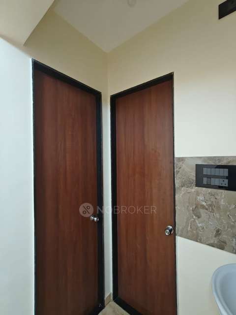 1 BHK Flat In Vtp Leonara For Sale  In Mahalunge