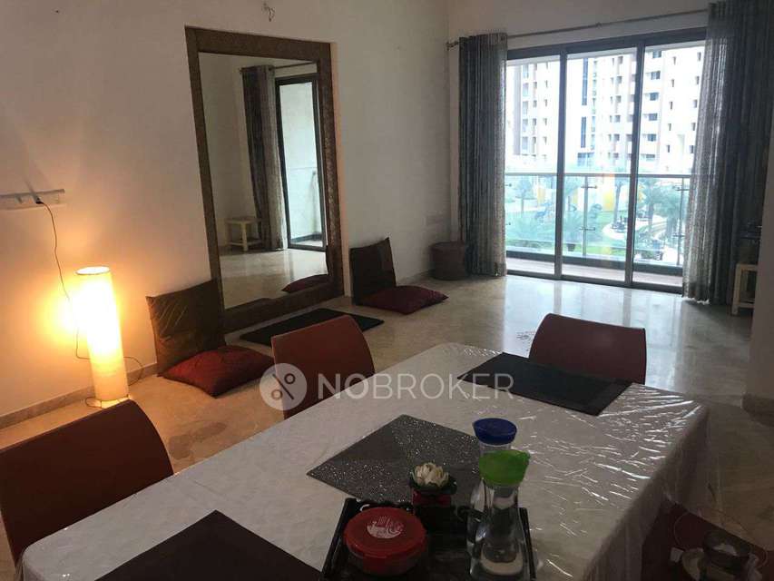 3 BHK Flat In Lodha Splendora Phase Ii For Sale  In Ghodbunder Road