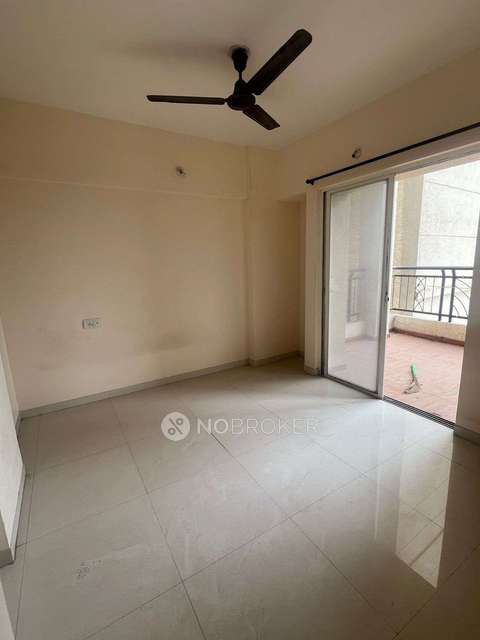 1 BHK Flat In Maple Woodz For Sale  In Wagholi