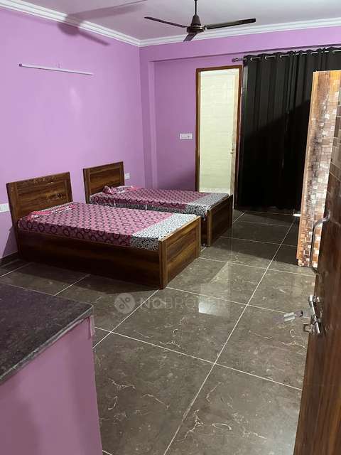 PG for Anyone in  Badashpur