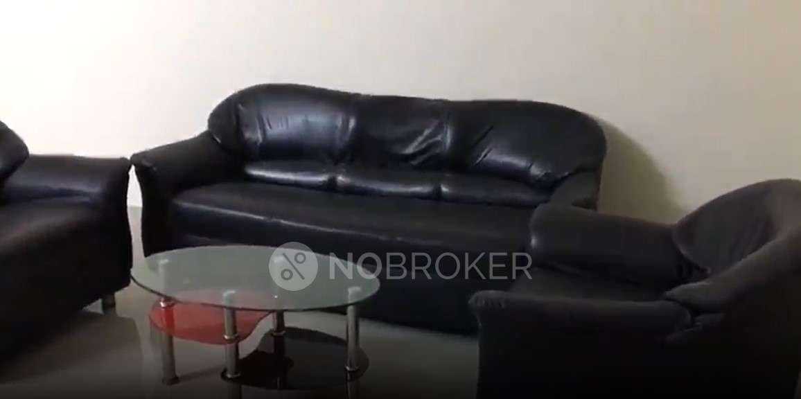 Shared Room for Male In 4 BHK  In Isha Casablanca In Marathahalli