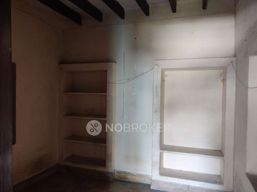 4+ BHK House For Sale  In Tenyampet