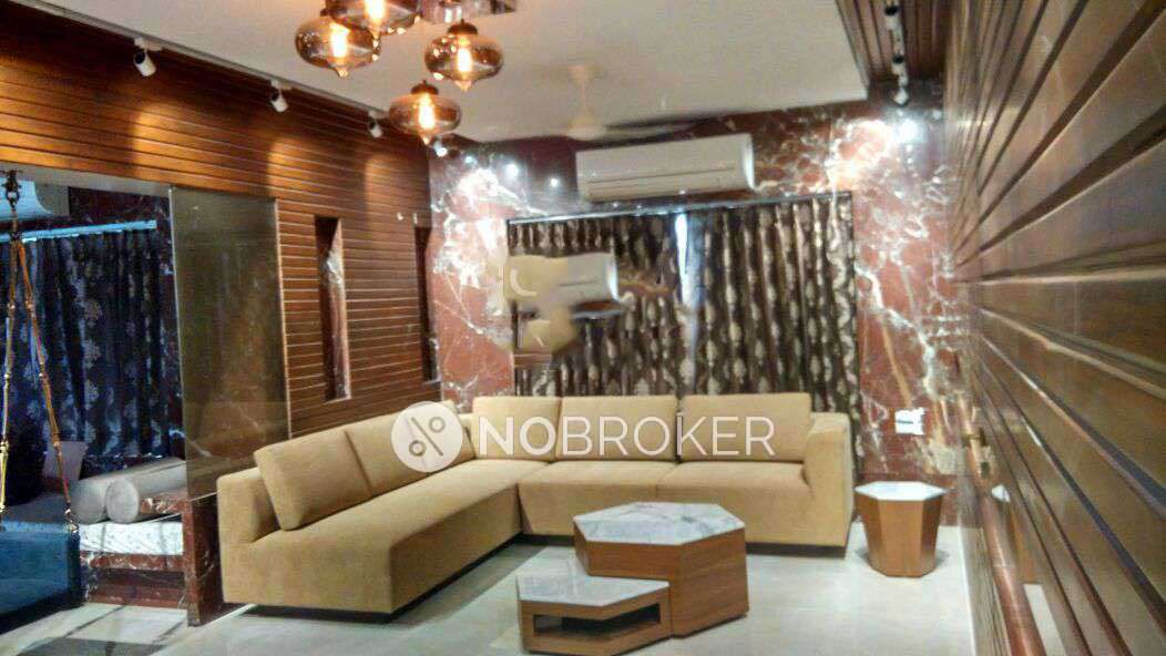 4+ BHK Flat For Sale  In Jogeshwari West