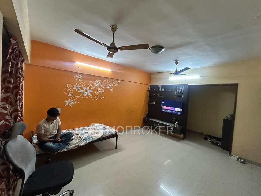 2 BHK Flat In Zinnea Society C Wing For Sale  In Bavdhan