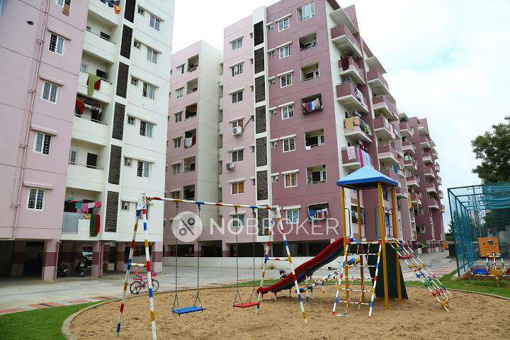 2 BHK Flat In Vasathi Anandi Peerancheru For Sale  In Peerancheru