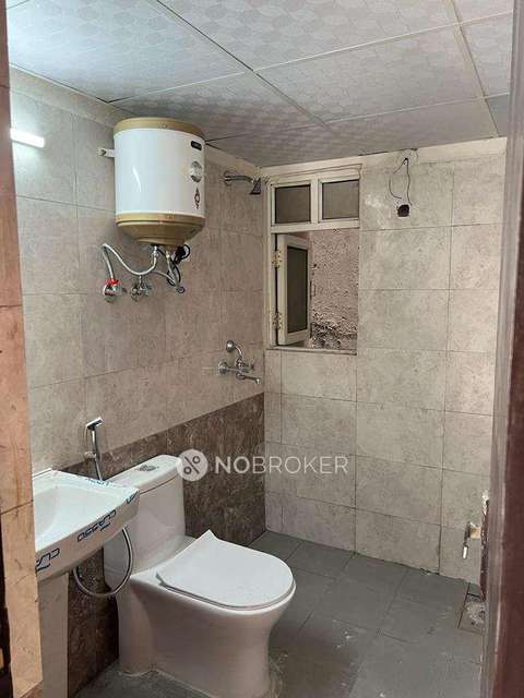 3 BHK Flat In Golf City For Sale  In Sector-75