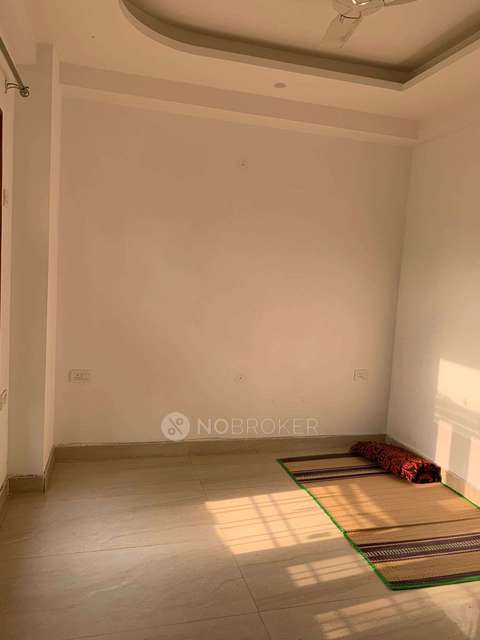 3 BHK Flat In Palam Vihar C2 Block, C2 for Rent  In C2