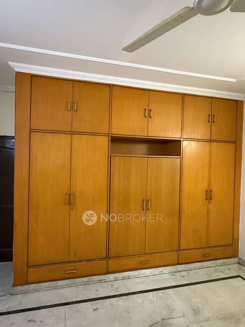 3 BHK Flat for Rent  In New Rajinder Nagar