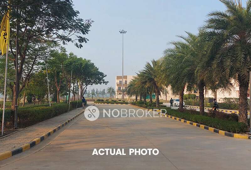 Plot For Sale  In Supertech Golf Country In Yamuna Expressway