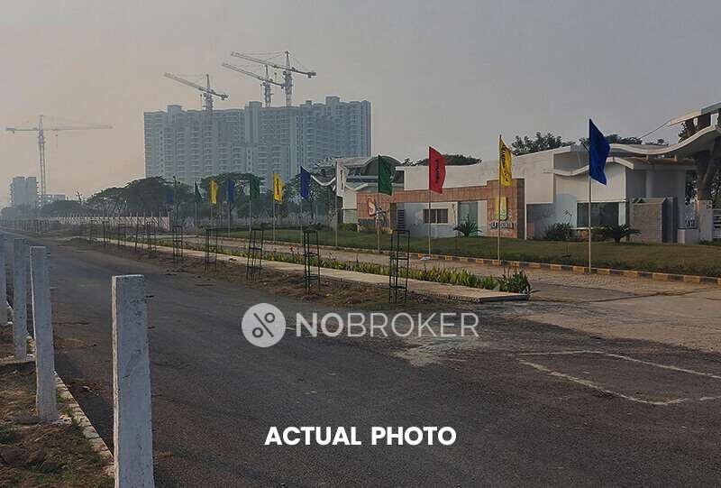 Plot For Sale  In Supertech Golf Country In Yamuna Expressway