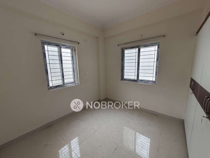 1 BHK Flat In Emerald Heights For Sale  In Gachibowli