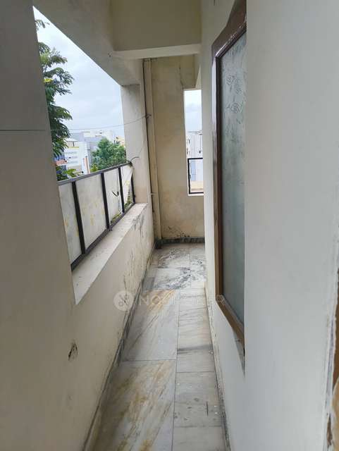2 BHK Flat In Shree Sai Enclave  For Sale  In Manikonda