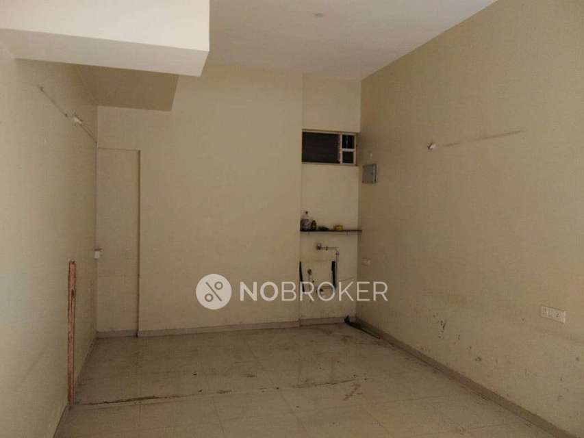 Shop in Sadhsiv Peth, Pune for Rent 