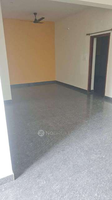 2 BHK Flat In Standalone Building  for Rent  In Madhuranagara