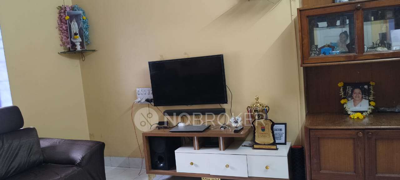 2 BHK Flat In Lourdes Niwas, Pune For Sale  In Camp