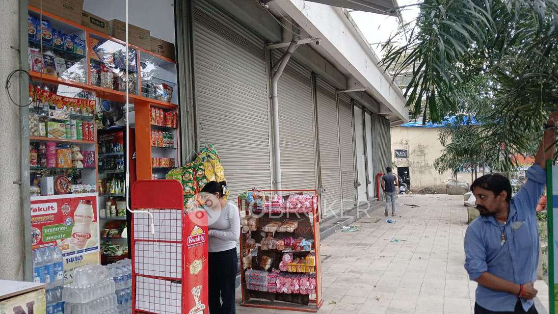 Shop in Ghatkopar East, Mumbai for Rent 
