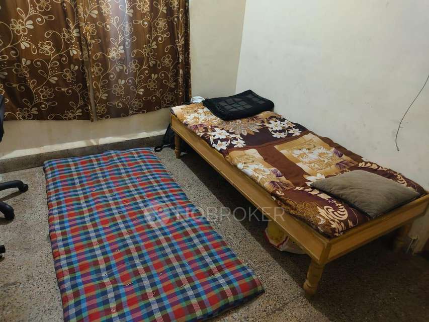 Shared Room for Male In 1 BHK  In Ganesh Apartment Warje Malwadi In Warje