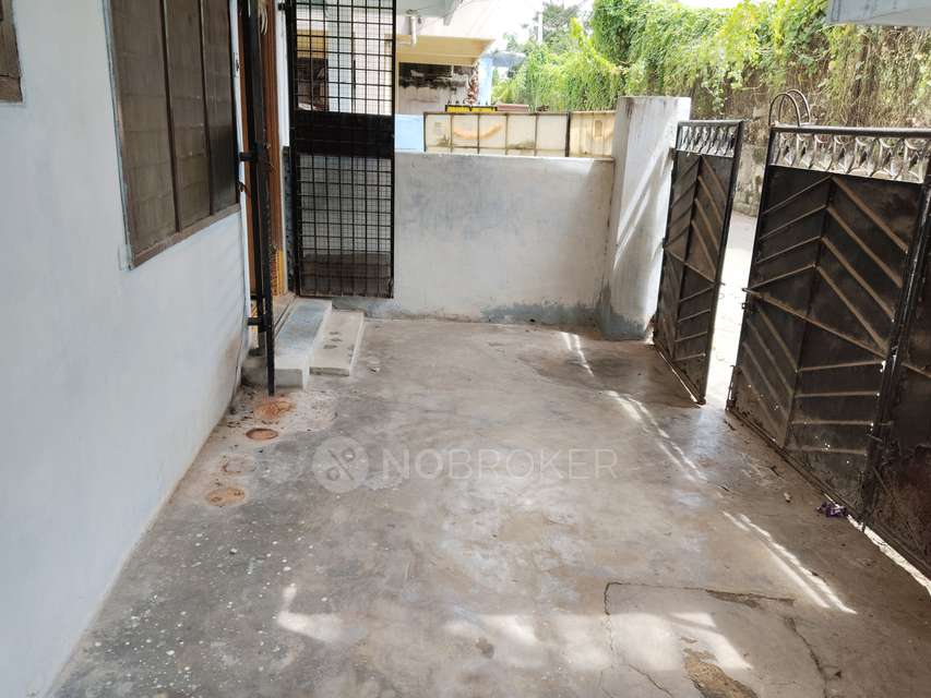 2 BHK Flat In Mallikarjuna Enclave For Sale  In Old Nallakunta