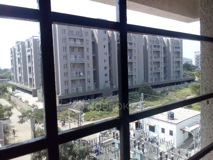 2 BHK Flat In Venus Park For Sale  In Palm Atlantis