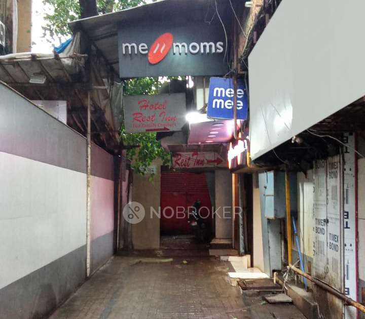 Shop in Juhu, Mumbai for sale 