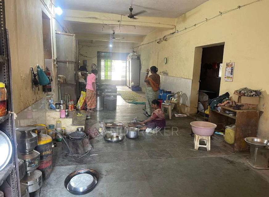 Godown/Warehouse in Aditya Spices & Packaging [k1 Korde Masale], Mumbai for Rent 
